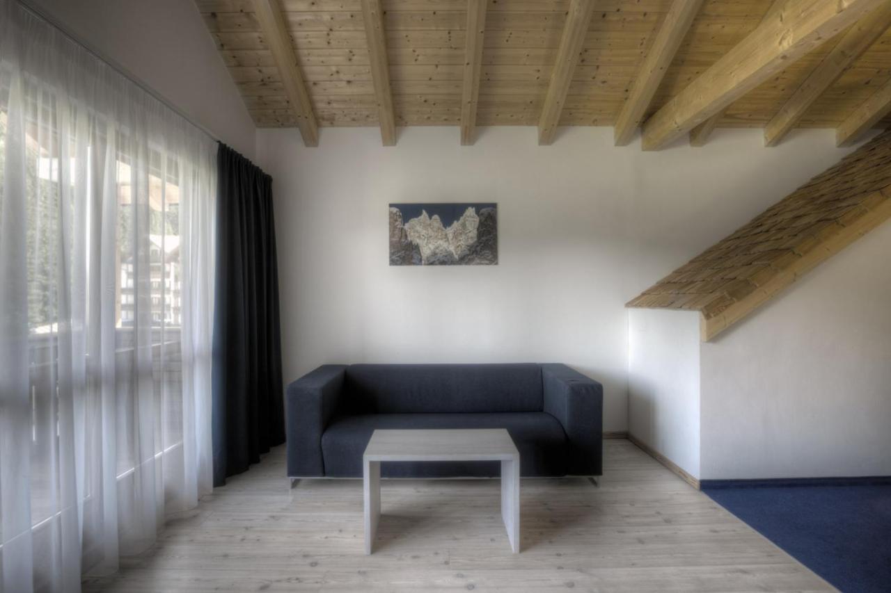 Hotel La Tambra Corvara Zewnętrze zdjęcie