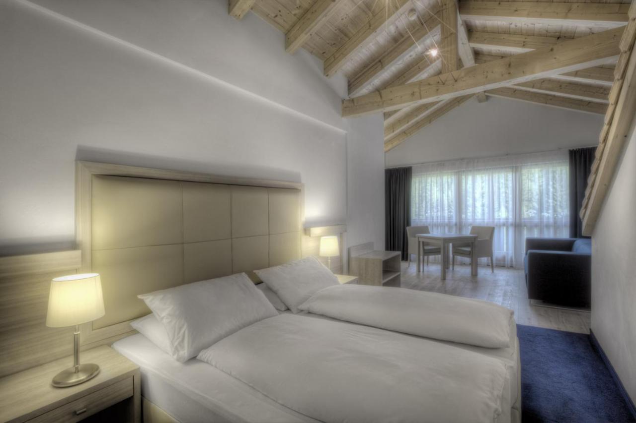 Hotel La Tambra Corvara Zewnętrze zdjęcie